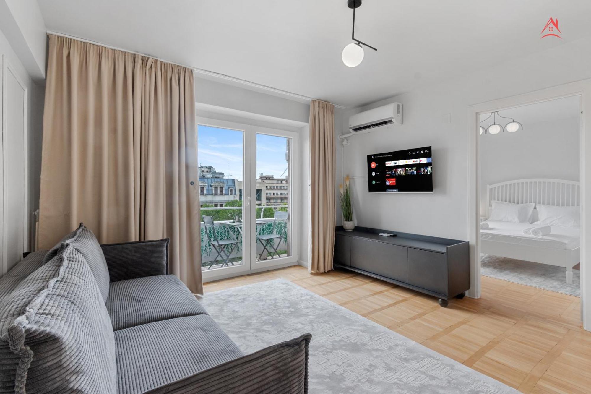 Beautique Panoramic View On People Palace Appartamento